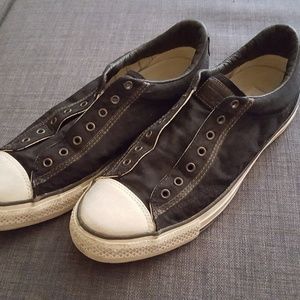 Converse X John Varvatos All Star Low (size 9)